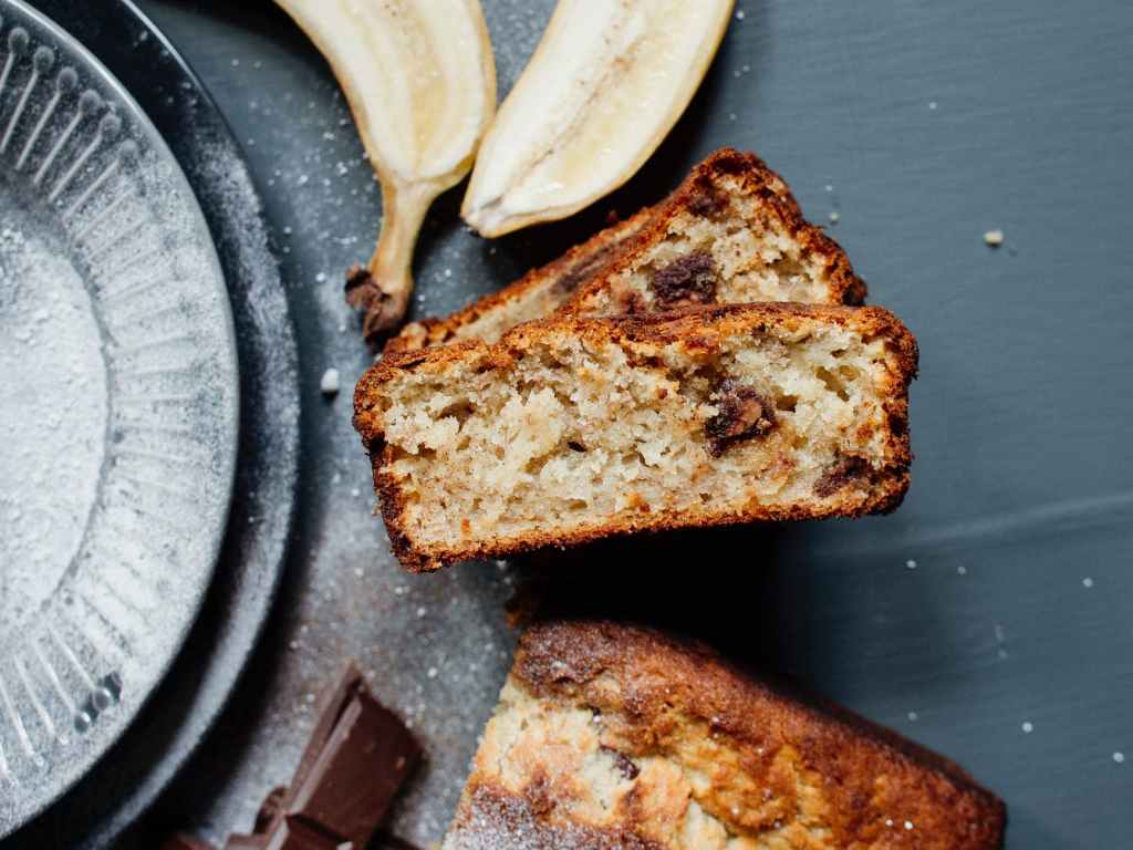 Banana Bread + Waste-Free Peeling&nbsp;Compote